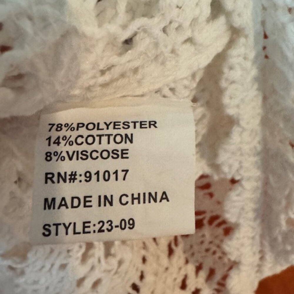 Solitaire White Crochet Lace Coverup - Size M - NWT - Picture 5 of 7